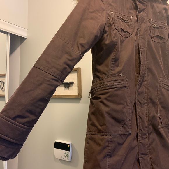 Brown Aritiza Winter Jacket - Picture 5 of 8